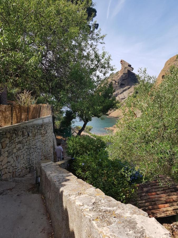 Studio Le Pénéqué des Anges La Ciotat Exterior foto